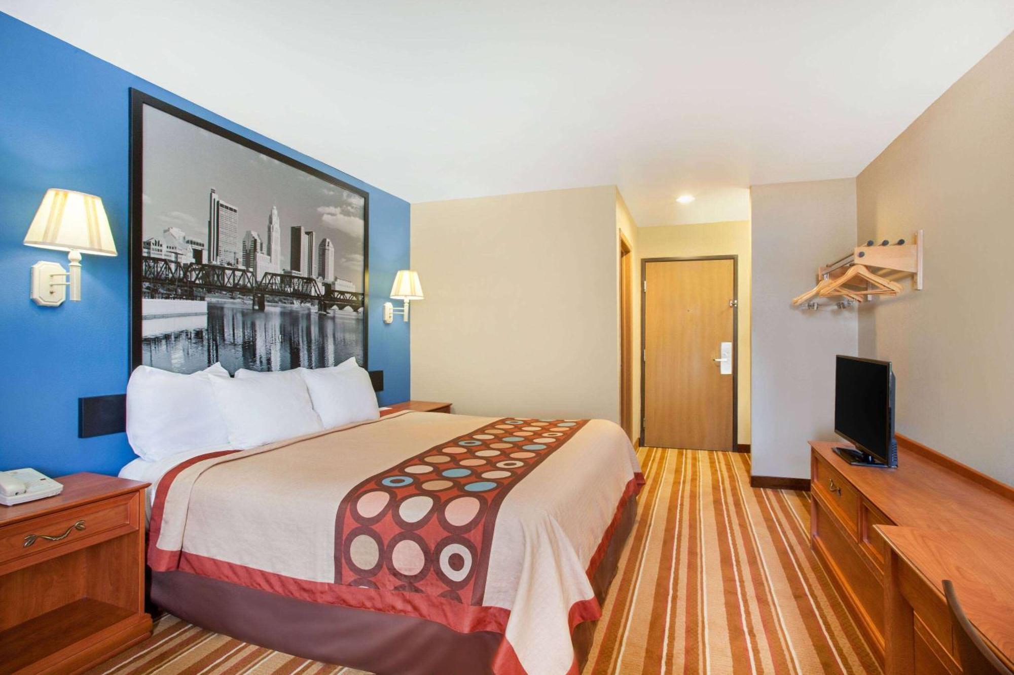 Super 8 By Wyndham Defiance Otel Dış mekan fotoğraf